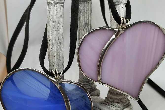 2/3 Hours Art Stained Glass Course in Trastevere - Michela’s teaching style and the small studio setting
