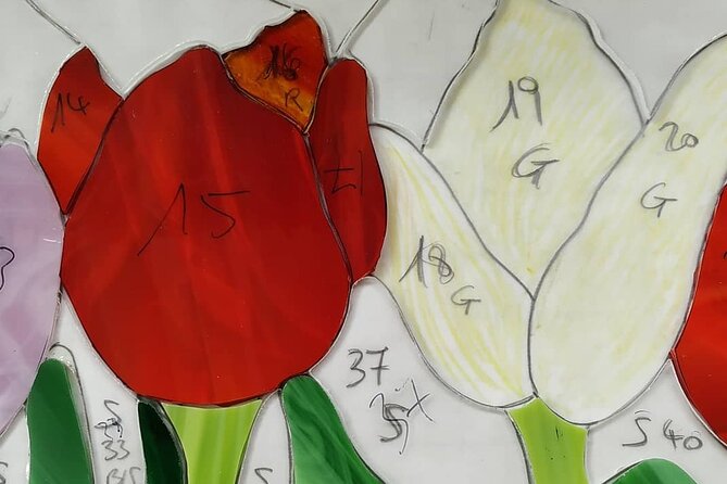 2/3 Hours Art Stained Glass Course in Trastevere - Two hours, three hours, and the question of pace
