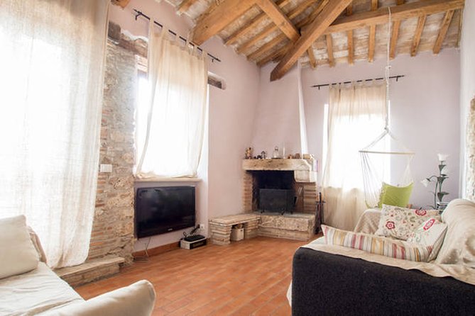 2 days: Hike the peak, Kayak the lake, visit Castle and best food - Cascata delle Vallocchie for a short nature walk