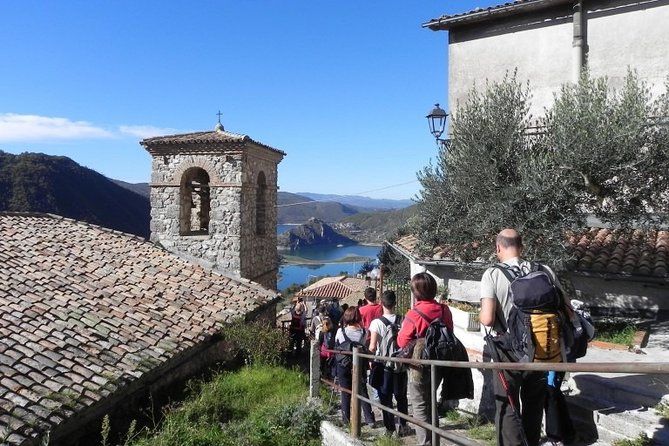 2 days: Hike the peak, Kayak the lake, visit Castle and best food - What the $380.29 price covers