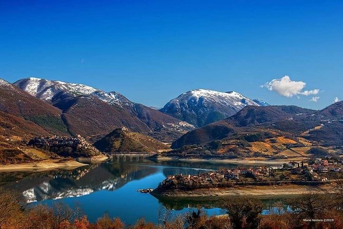 2 days: Hike the peak, Kayak the lake, visit Castle and best food - Timing, meeting point, and practical fit