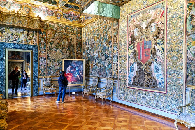2 hours Tour of Galleria Colonna - The palace rooms and their painted surprises