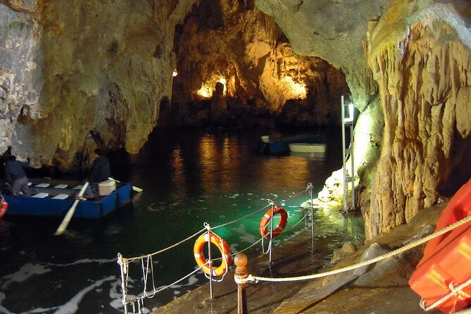 Amalfi Coast Positano and Emerald Grotto Fullday from Rome - Entering the Emerald Grotto