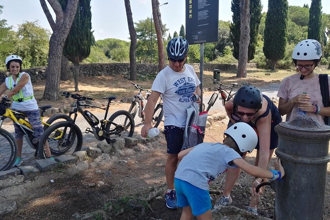 Ancient Appian Way PRIVATE Bike Tour - Cecilia Metella and the Caetani complex