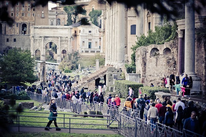 Ancient Rome Guided Tour: Colosseum, Forum and Palatine & Pick Up - Who should book this tour?
