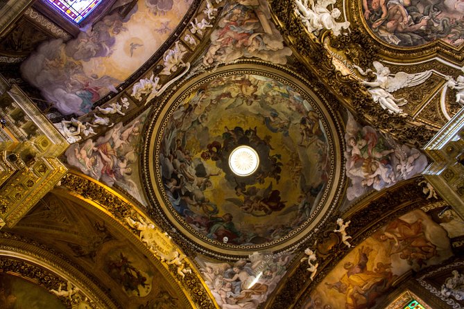 Angels and Demons Private Tour in Rome - Santa Maria della Vittoria and Bernini’s theatrical church