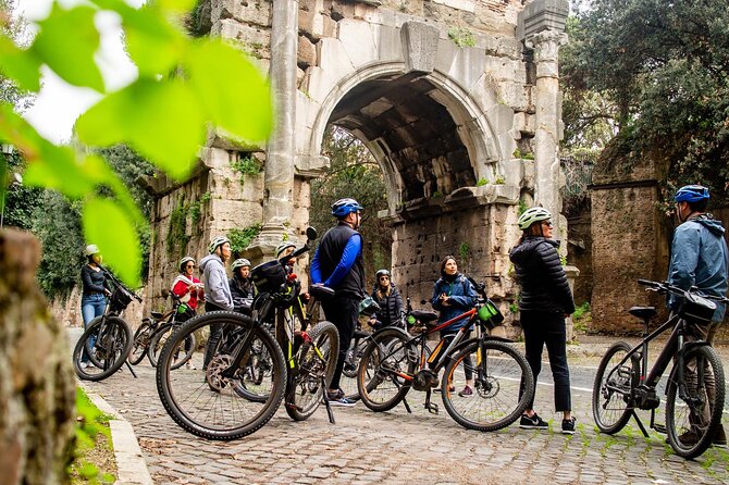 Appian Way Aqueducts Bike Tour with Catacombs & Lunch - Why an e-bike is the right way to see ancient Rome