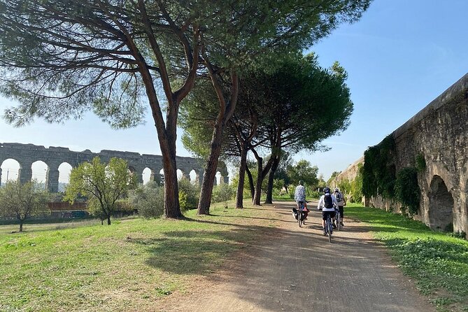 Appian Way, Catacombs and Aqueducts Park Tour with Top E-Bike - What the guides add to the ride