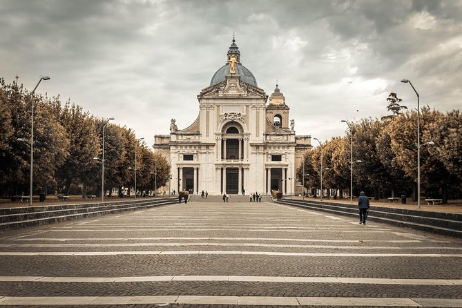 Assisi & Saint Francis Path Tour from Rome - Umbrian lunch, truffles, olive oil, and gelato