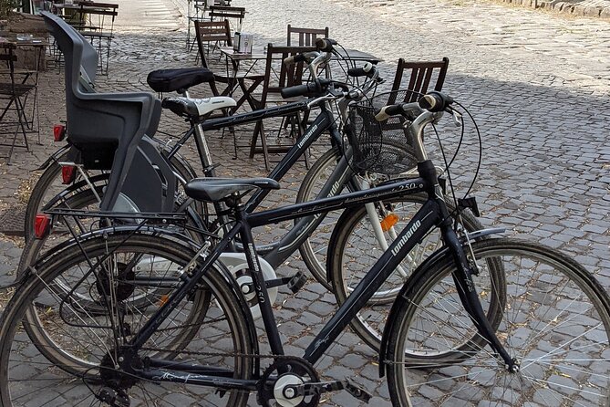 Bike Rental inside Appian Way Regional Park - Family riding and the practical equipment