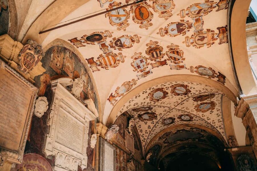 Bologna: Small-Group Tour with the Historic Archiginnasio - Is $45 a fair price for two hours?