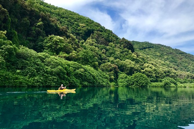 Castel Gandolfo Lake Kayak and Swim Tour - Paddling the full lake loop