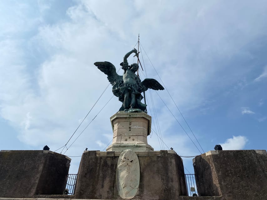 Castel Sant' Angelo: The most famous Fortress of Rome - What to bring, and what to leave behind