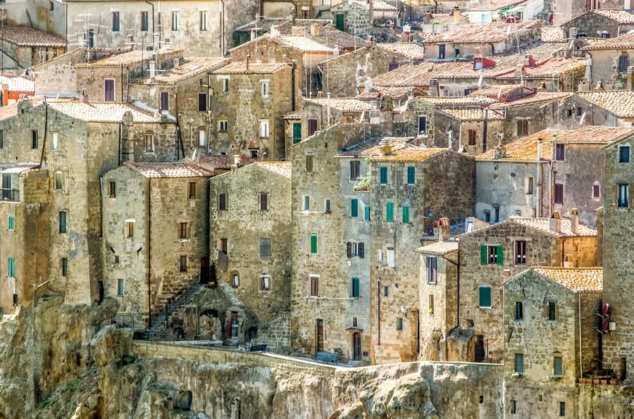 Civitavecchia: Tuscany Full-Day Guided Trip w/Wine Tasting - Cascate del Mulino and Saturnia’s warm water