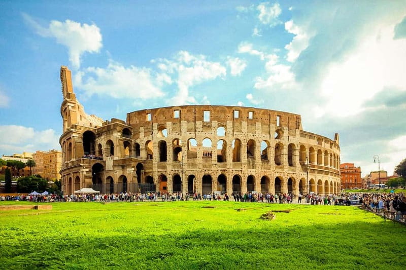 Colosseum & Ancient Rome Access with Optional Arena Upgrade - Entering the Colosseum at a fixed time