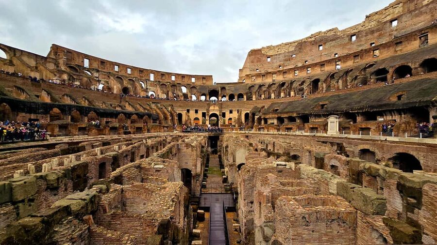 Colosseum Arena Tour, Palatine Hill and Roman Forum - The Guides Make the Difference