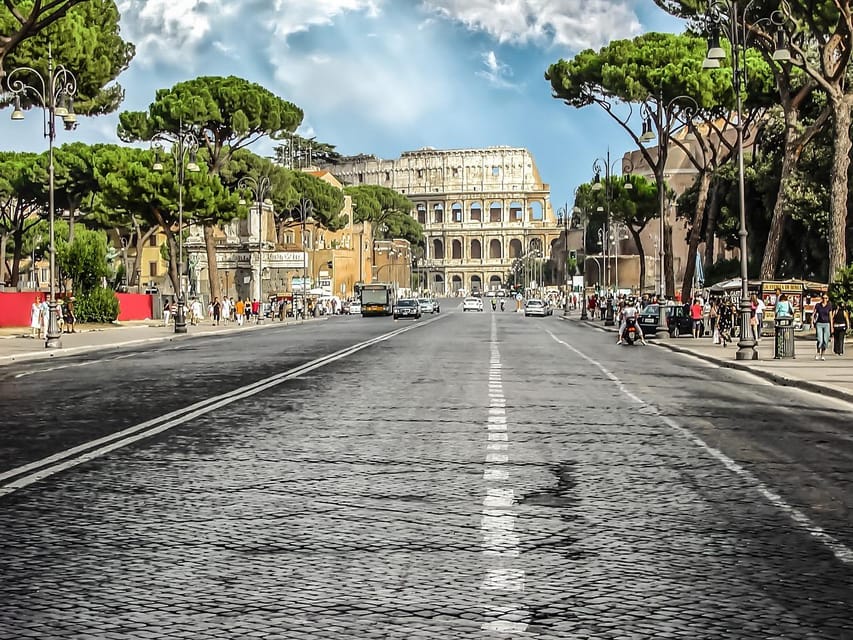 Colosseum, Palatine and Forum tour with virtual guide - Should you book this Colosseum, Palatine and Forum visit?