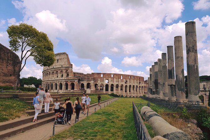 Colosseum, Palatine Hill and Roman Forum with Guided Tour - Who will enjoy this tour most