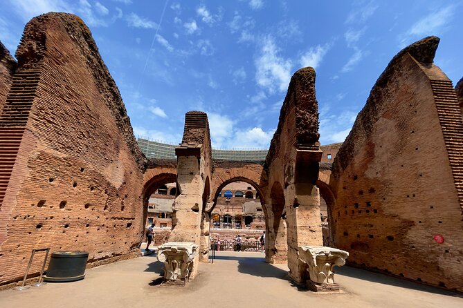 Colosseum, Palatine Hill and Roman Forum with Guided Tour - Identification and arrival rules that matter
