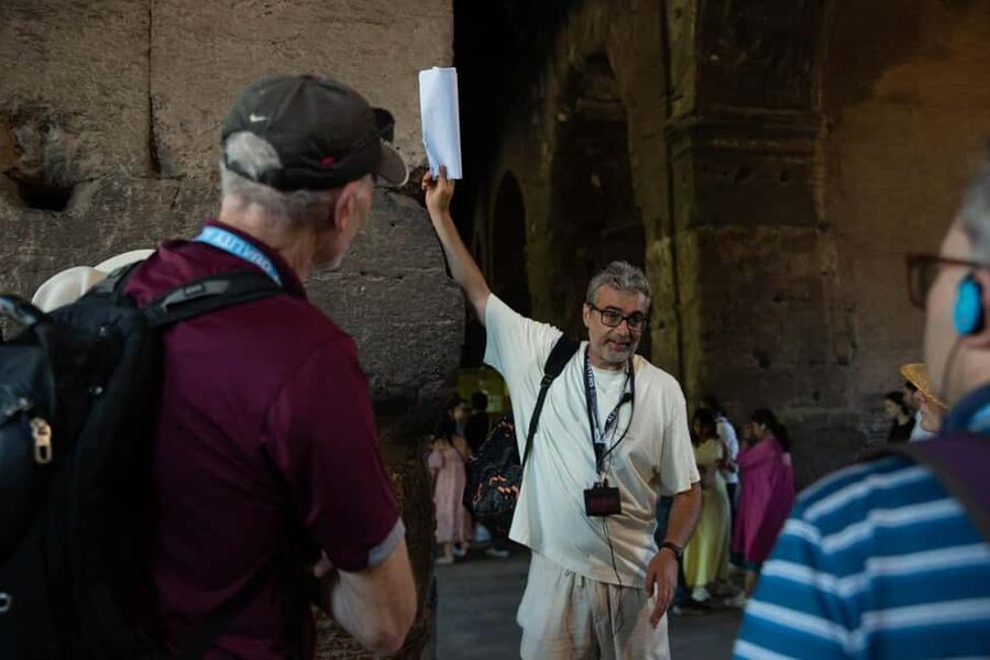 Colosseum Special Access Tour, with Ancient Temples & Tombs - Meeting point and timing advice