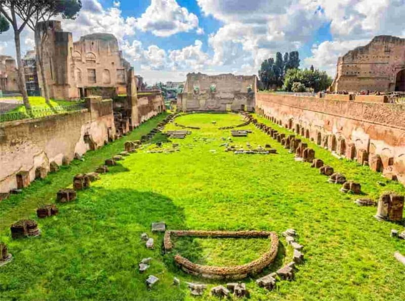 Colosseum Underground All Access Tour with Ancient Rome - Why the guides matter so much