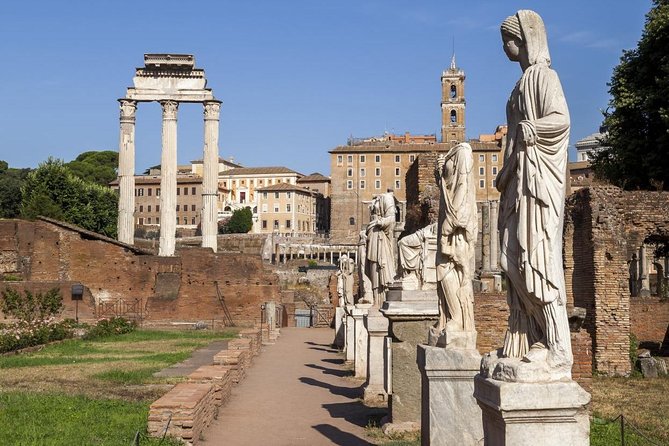 Colosseum Underground, Roman Forum & Cesar Palace Special Access - Roman Forum: temples, politics, and Caesar’s tomb
