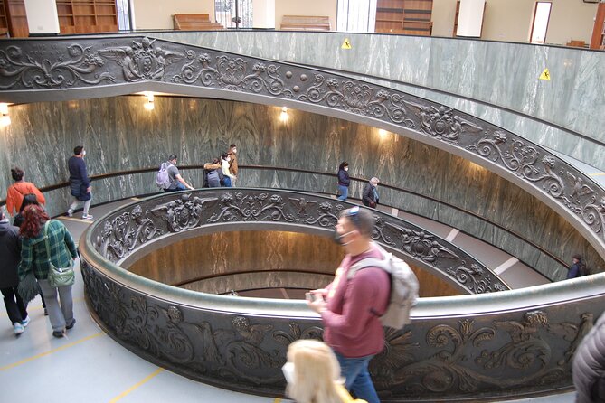 Combo: Colosseum, Vatican Museums and Sistine Chapel Guided Tour - Walking through the Roman Forum