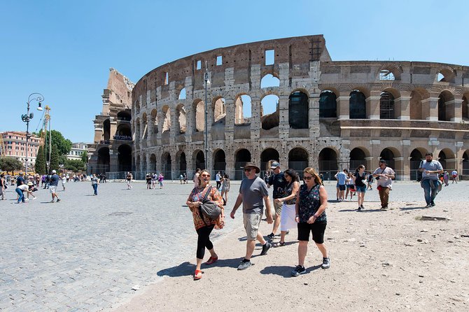 Combo: Colosseum, Vatican Museums and Sistine Chapel Guided Tour - Entering the Colosseum on a timed ticket