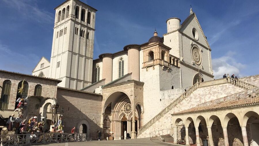 Day trip from Rome to Assisi and Orvieto - 10 hours - Assisi, the stone city of St. Francis