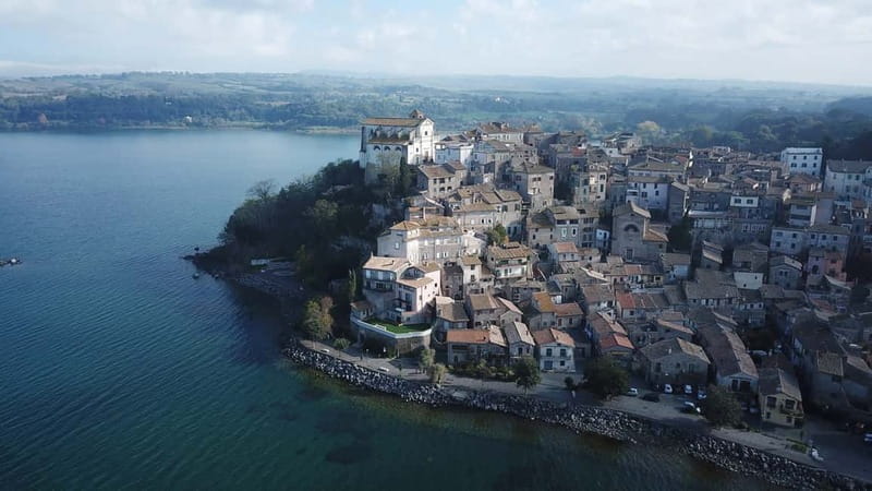 Day trip Rome: Bracciano lake, Anguillara & Trevignano Roman - Why Lake Bracciano is a worthwhile break from Rome