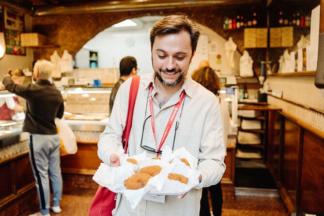 Devour Rome Food & Wine Tour of Trastevere - Natural wines and three kinds of bruschetta at Vanda