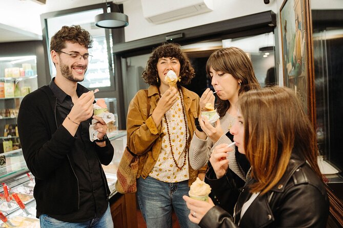 Devour Rome Food & Wine Tour of Trastevere - A spritz and local life at Bar San Calisto