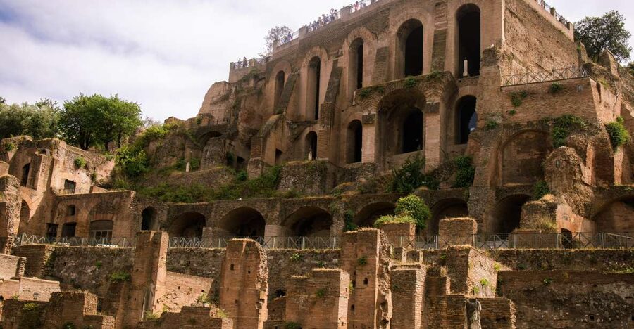 Domus Tiberiana, Palatine Hill and Roman Forum Guided Tour - Starting on Palatine Hill, the legendary birthplace of Rome