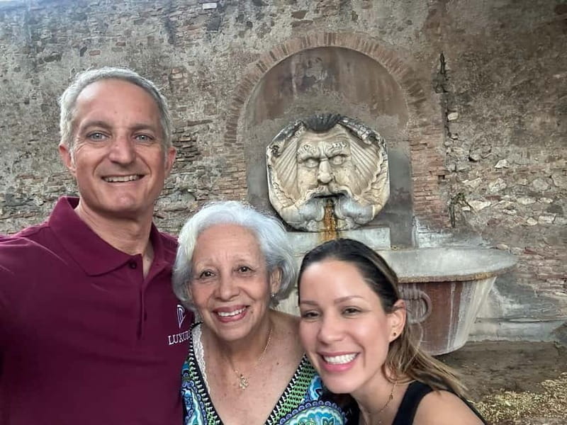 E-Tuk Tour: Express Highlights of Rome - Colosseum and Roman Forum from the road