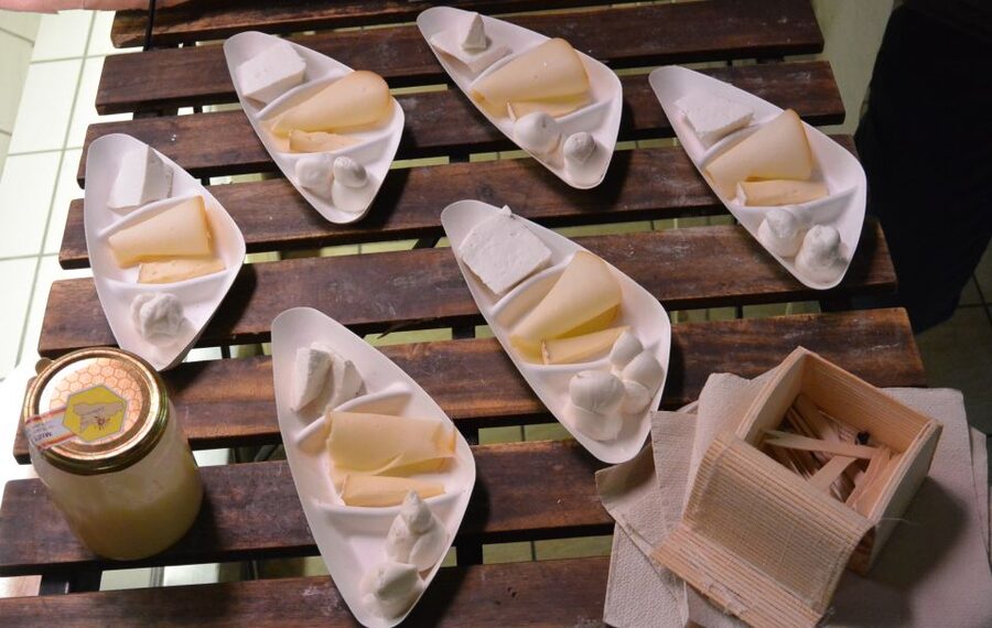 Eat Like a Roman - Traditional Food, Local Market & History - What the $79.30 price includes