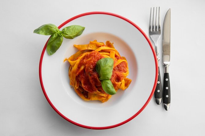 Enjoy Spritz and Pasta Making in Piazza Navona - Key points at a glance