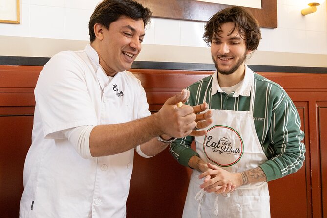 Enjoy Spritz and Pasta Making in Piazza Navona - Group size, teaching style, and family appeal