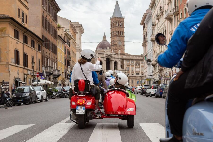 Evening Vespa Sidecar Tour with Gourmet Pizza Tasting - Spanish Steps and Piazza del Popolo