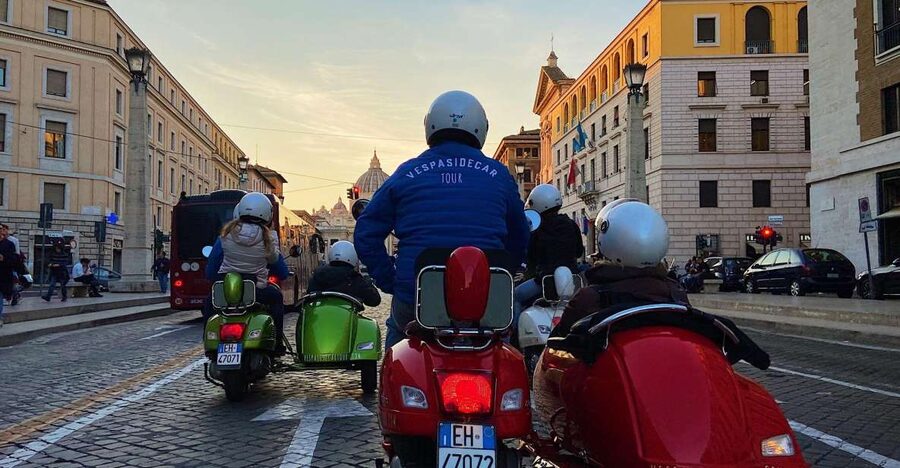 Evening Vespa Sidecar Tour with Gourmet Pizza Tasting - The Quirinale and Trevi Fountain After Sunset