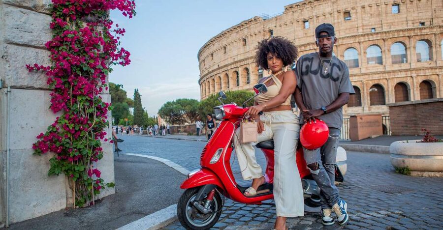 Explore city on Vespa with Professional Photographer - The Colosseum in a 20-minute photo stop