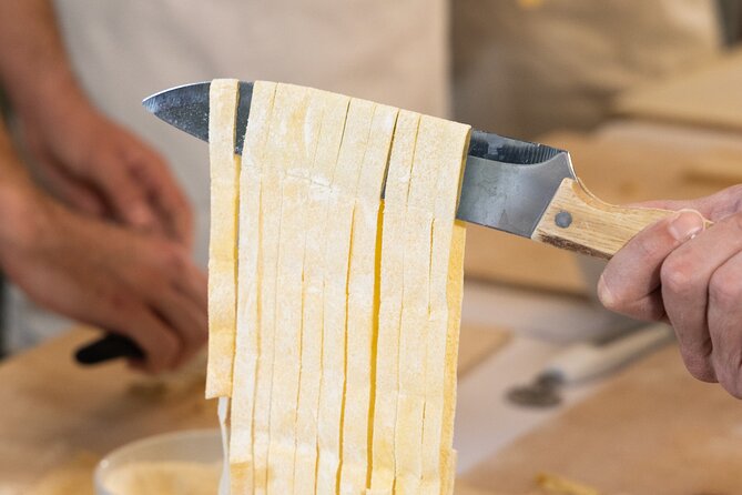 Fettuccine and Tiramisu Masterclass in the Heart of Rome - Where the experience has limits