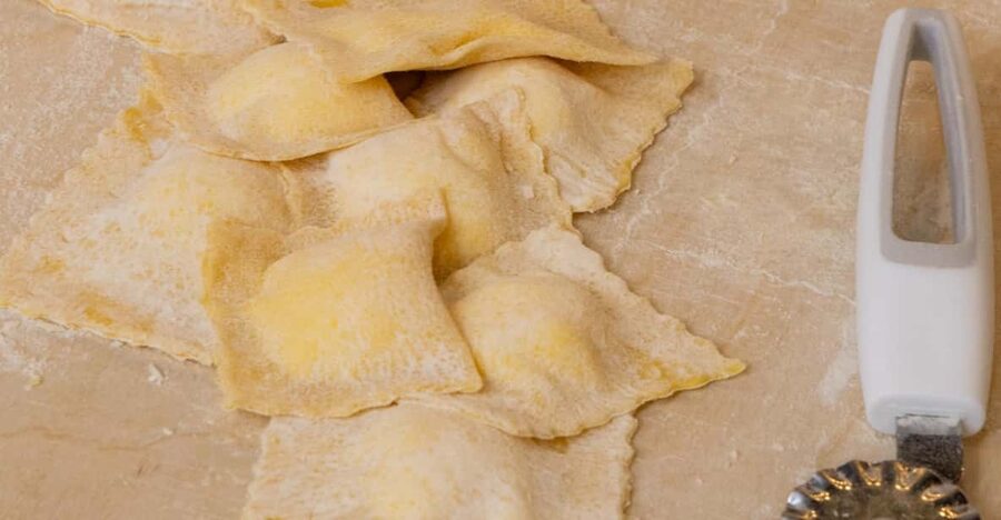 Fettuccine, Ravioli & Tiramisu Cooking Class in Rome - Pasta, tiramisu, and a Roman setting