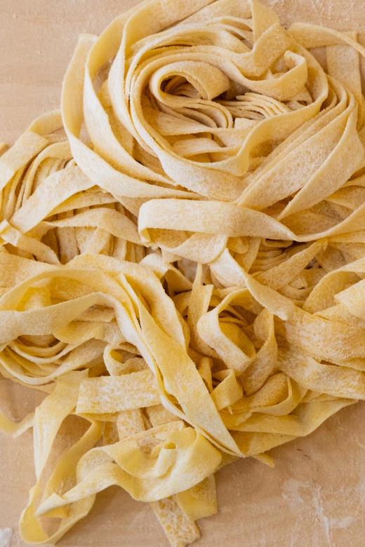Fettuccine & Tiramisu Masterclass: Pasta & Dessert - What Happens During the Three-Hour Class