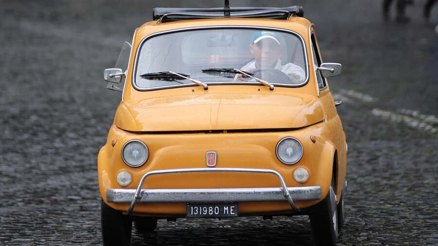 Fiat Cinquecento Vintage Rome City & Photo Tour - Starting beside the Colosseum at Oppio Caffè