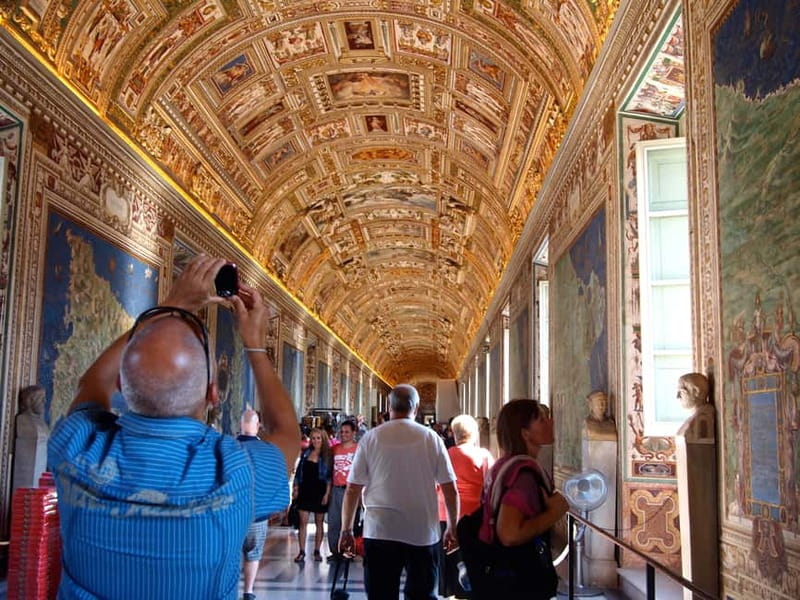 From Civitavecchia: Vatican Museums and Sistine Chapel Tour - Greek and Roman sculpture in the Pio Clementine Museum