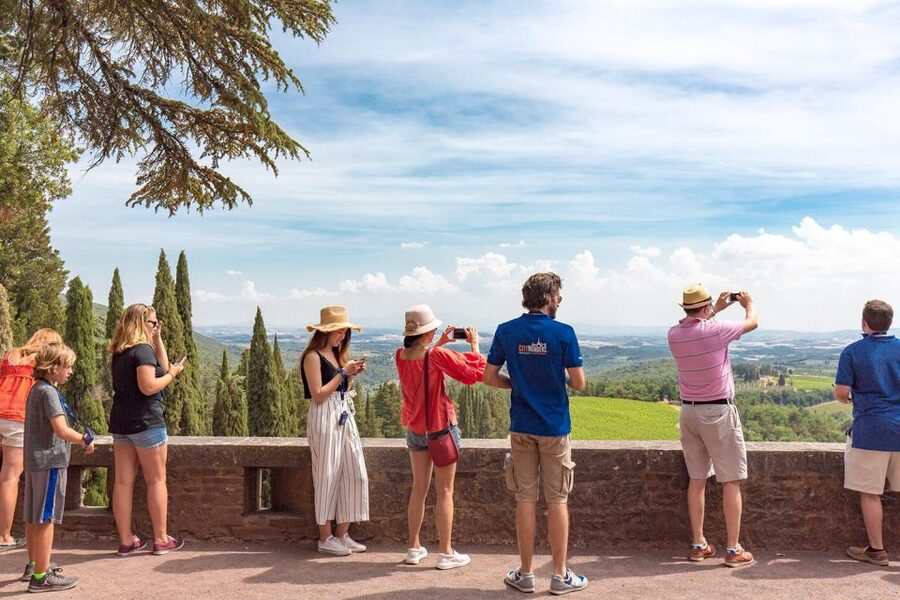 From Rome: Bagnoregio & Orvieto Day Trip with Wines & Lunch - At a glance: five details that matter
