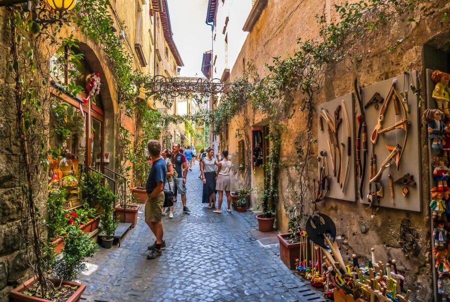 From Rome: Bagnoregio & Orvieto Day Trip with Wines & Lunch - Why this day trip works from Rome