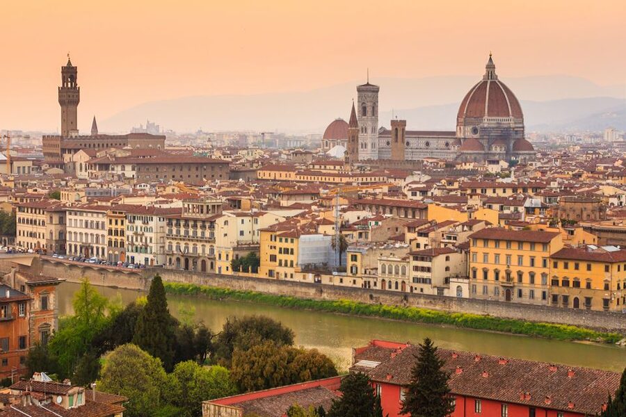 From Rome: Day Trip to Florence by High-Speed Train - What the guides add to an independent day