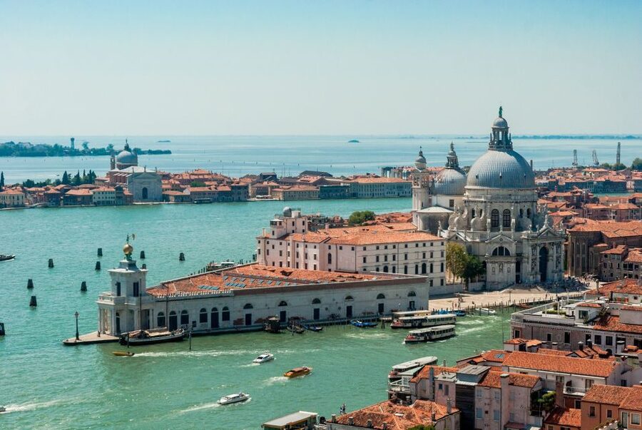 From Rome: Full-Day Small Group Tour to Venice by Train - Rialto Bridge and the heart of Venice