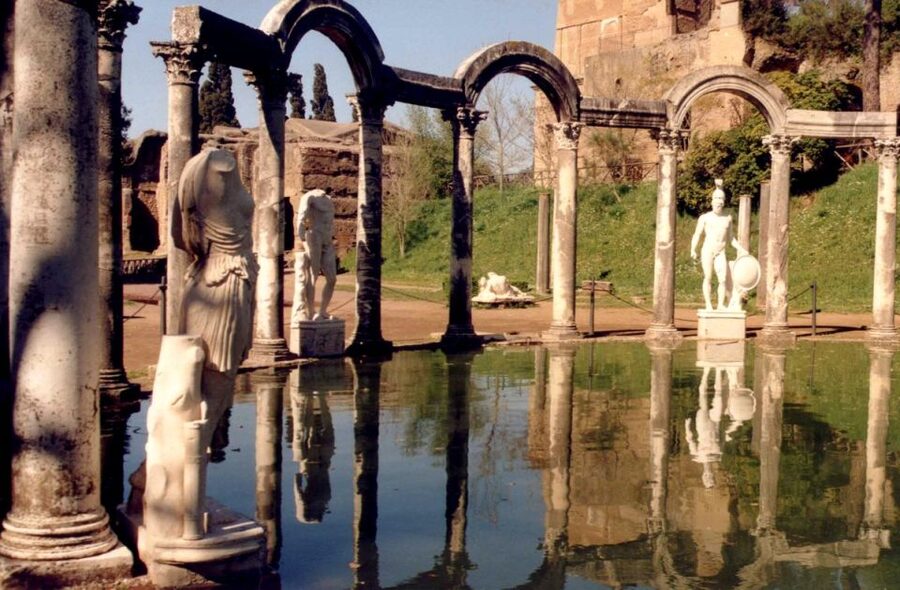 From Rome: Hadrian's Villa & Villa d'Este Day Trip & Lunch - Lunch near Villa d’Este